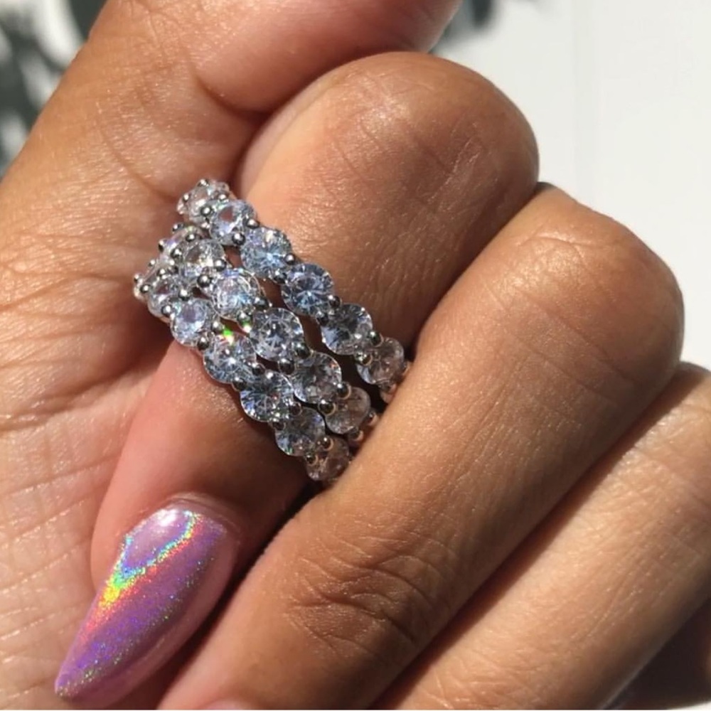 Round Eternity Rings